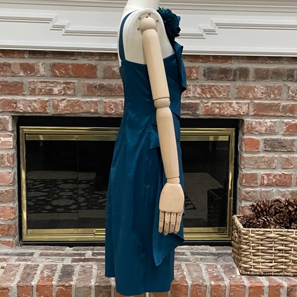Romeo & Juliet Couture deep turquoise satin one shoulder dress / S / NWOT - Picture 4 of 15